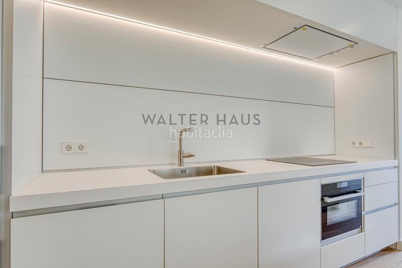 Foto b44e1a8a-87c4-4e77-9de9-d679cd34d59d. Àtic amb calefacció a Dreta de l´Eixample Barcelona