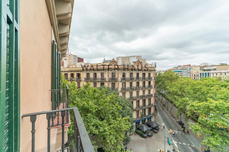 Foto 066783c3-8057-4ea7-95e9-a532a9eedb96. Piso  de lujo en reforma en l'eixample, en L´Antiga Esquerra de l´Eixample Barcelona
