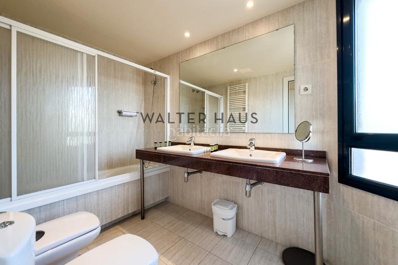 Foto c447a460-0ea9-4dd4-a4eb-021bf99c6f19. Rent flat in avinguda del bogatell 65 in La Vila Olímpica del Poblenou Barcelona