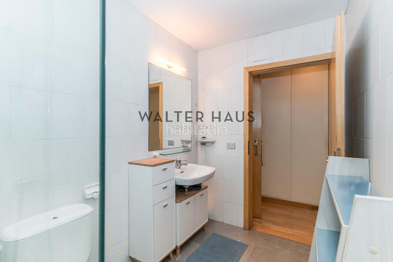 Foto c7a770fa-0baa-442e-8b3b-499f5ad4cbb2. Piso  en venta en La Vila Olímpica del Poblenou, en Barcelona