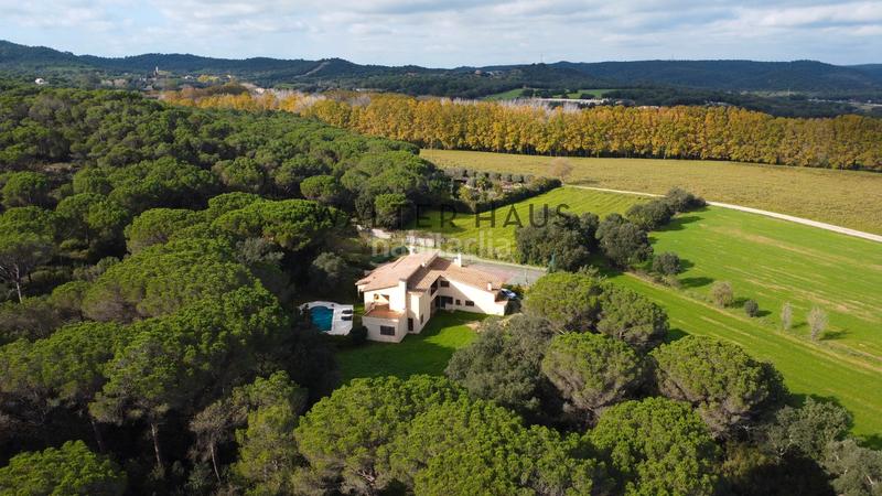 Foto 9b5d3b72-47ec-4a60-ad26-c95c012ebfb8. Chalet mit kamin heizung parking pool in Fenals Platja d´Aro