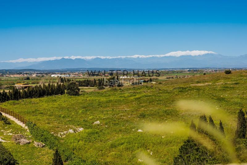 Foto b02e2f1c-00a5-41aa-aa13-7b26afc11b81. Masía masia en l´escala, girona en Riells Escala (L´)