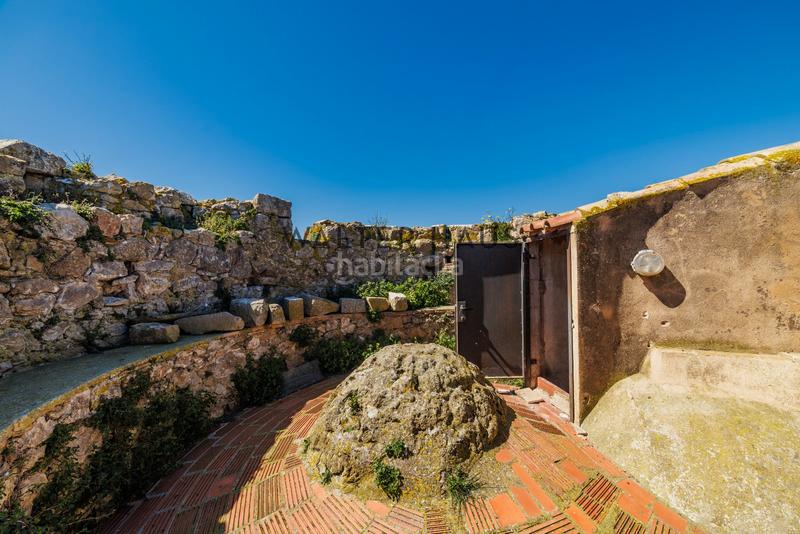 Foto cdb6e625-9a4a-4d26-a2ff-ad5529285313. Masía masia en l´escala, girona en Riells Escala (L´)