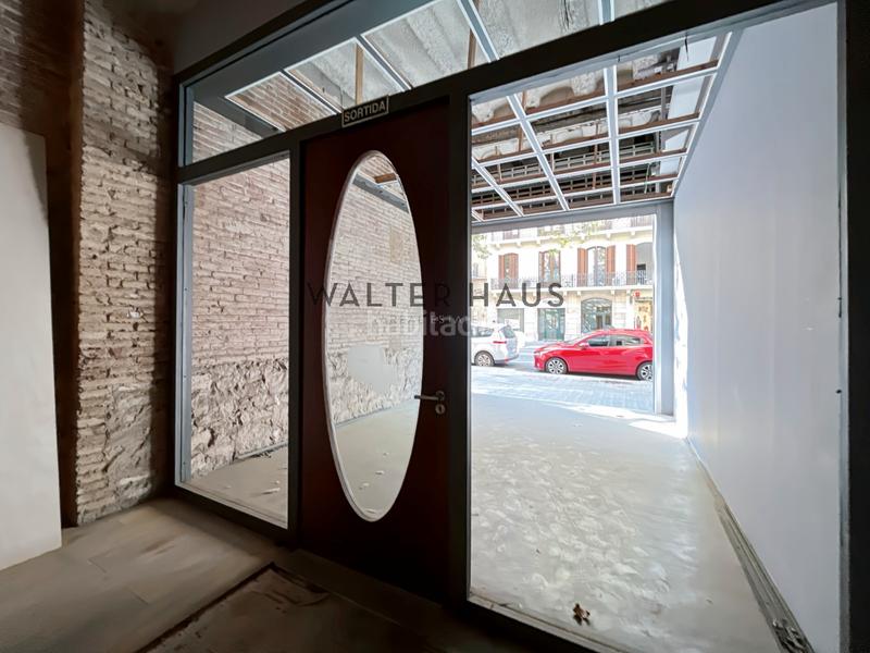 Foto 7db82ad7-68d9-4610-b714-d5d3802af507. Rent business premise with heating in Dreta de l´Eixample Barcelona