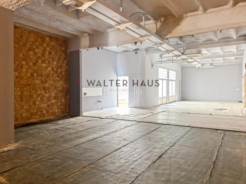 Foto c732146f-8c88-4986-97d9-378def288510. Rent business premise with heating in Dreta de l´Eixample Barcelona