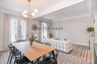 Appartement  Carrer d'aragó. Piso reformado en venta en el quadrat d'or, barcelona