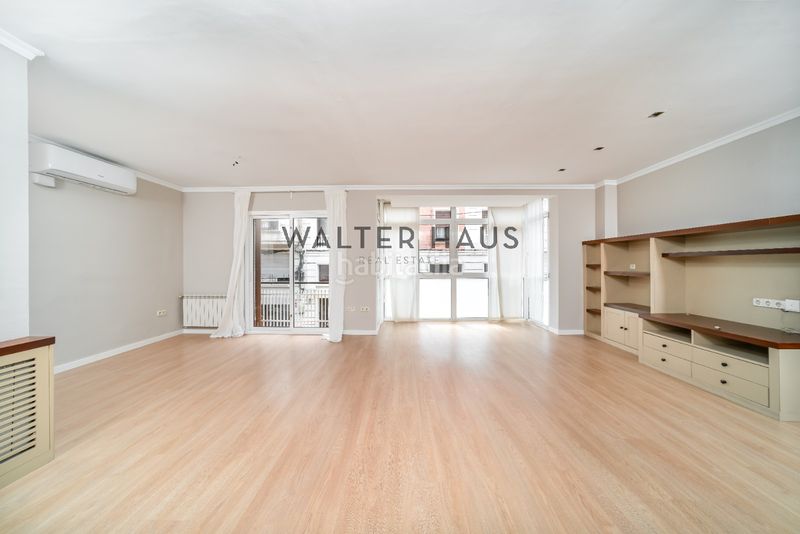 Piso  Carrer de ravella. Piso en venta en tres torres, barcelona