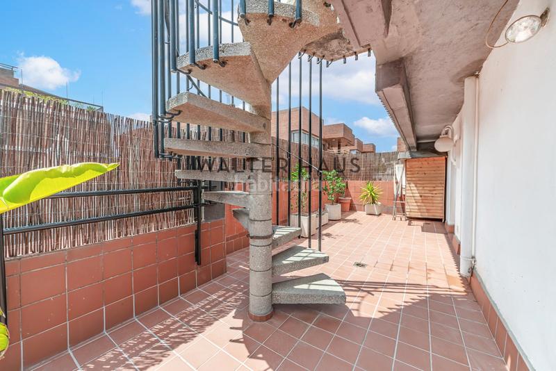Foto b02c0c75-3c50-4a66-b04f-ec43e8ffe092. Attico con riscaldamento parcheggio piscina in Tres Torres Barcelona