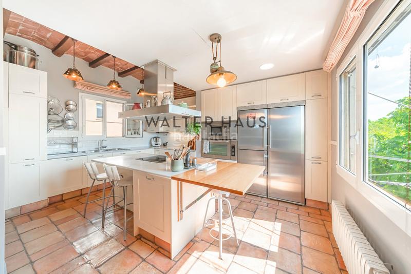 Foto bfb716a0-8d21-44bc-803a-a05260303451. Dúplex magnífico dúplex con terrazas y vistas privilegiadas a collserola, en Barcelona