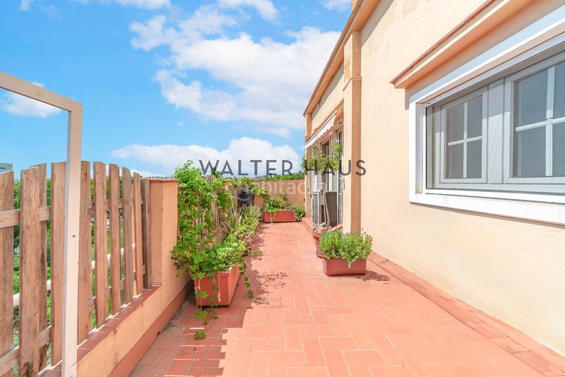 Foto f6357c6b-c58e-4f5d-a078-97a7b1998923. Dúplex magnífico dúplex con terrazas y vistas privilegiadas a collserola, en Barcelona