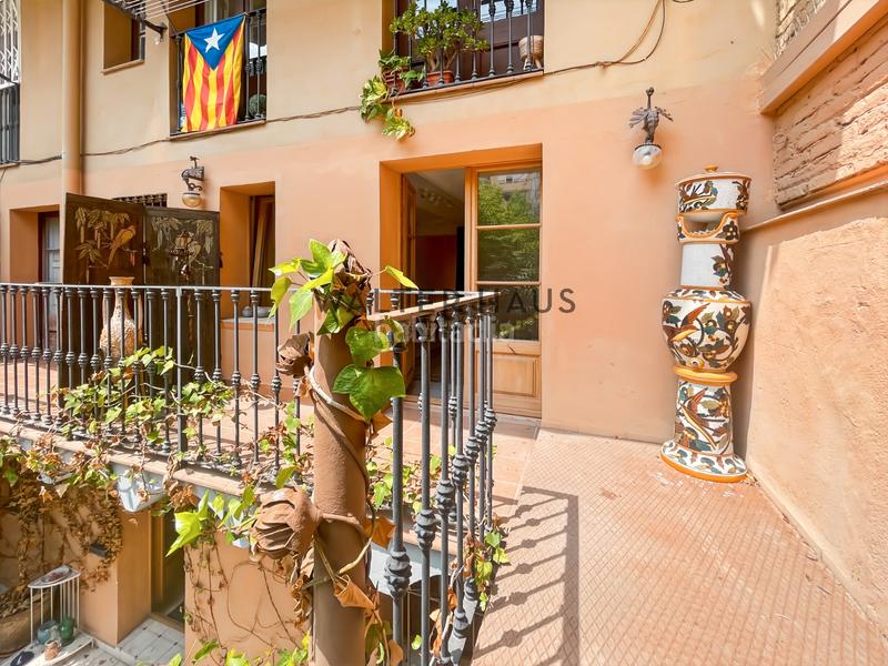 Foto cfa8d8bd-ccaf-4910-9d7d-19622af16d8a. Miete zweistöckige wohnung in Sant Antoni Barcelona