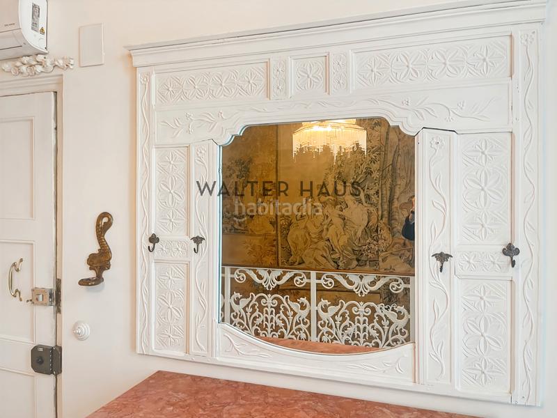 Foto 8d0fd4a5-089d-457d-bde8-1b8e73f3a275. Rent duplex in Sant Antoni Barcelona