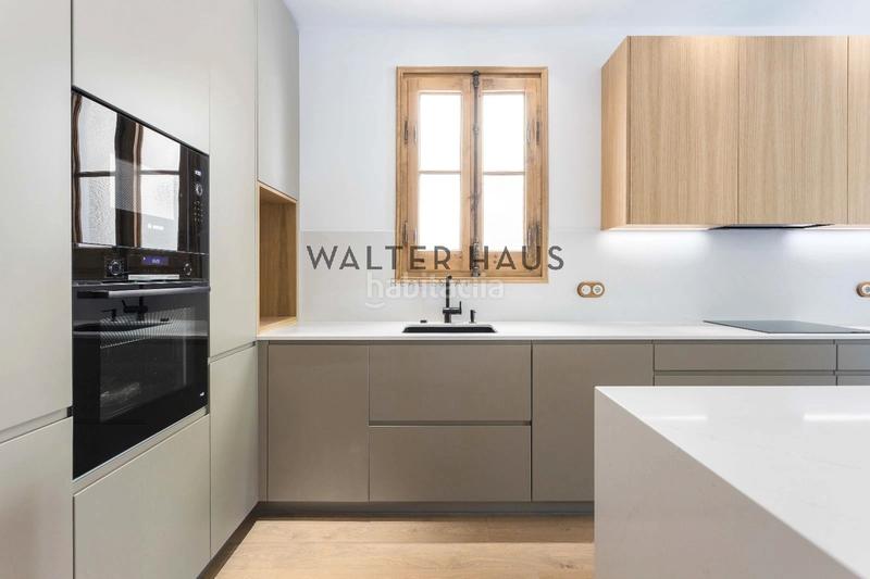 Foto 34369a7a-4d41-4f0c-9a3a-0f248bb09e0b. Piso  reformado en finca regia en el quadrat d'or, en Barcelona