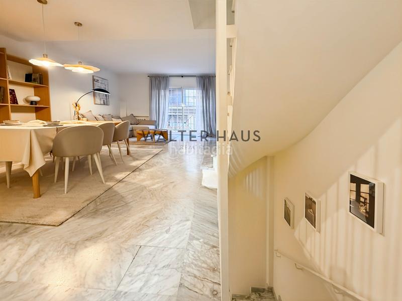 Foto b572e4bf-8b31-499d-9f49-9a0a96a86c8f. Lloguer casa amb aparcament a Vila de Gràcia Barcelona