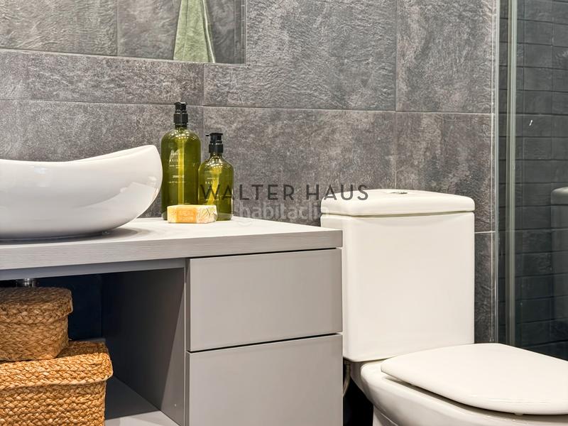 Foto bd9533b3-fa83-4b53-acba-159095176cce. Lloguer casa amb aparcament a Vila de Gràcia Barcelona