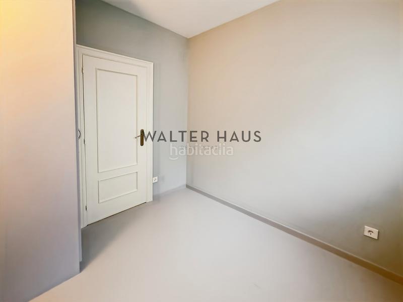 Foto d51eb9b6-33ef-44f3-92aa-9bf024eb6fe7. Lloguer casa amb aparcament a Vila de Gràcia Barcelona