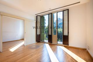 Piso  Carrer d'aribau. Piso en venta en finca emblemática del eixample, barcelona