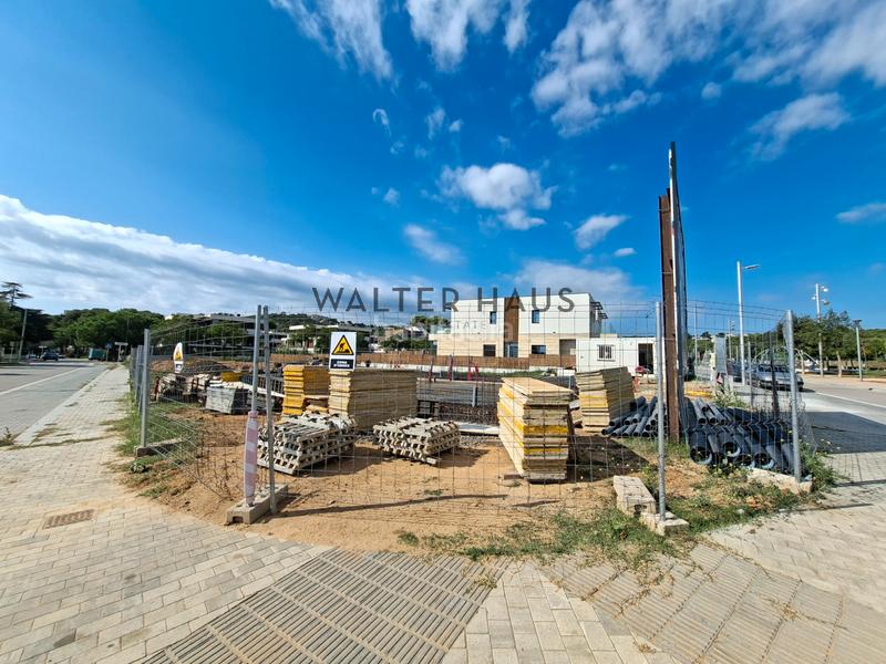 Foto c77706c6-d34d-4100-8940-c544925cd56e. Maison jumelée avec parking piscine dans Centre-Platja Platja d´Aro