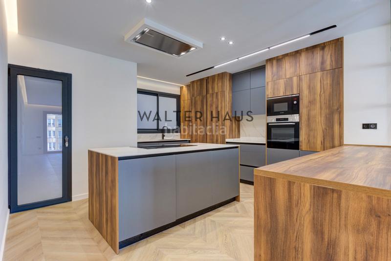 Foto 6e42dfdf-276e-4a13-861d-73e00c663054. Appartement avec chauffage dans Dreta de l´Eixample Barcelona