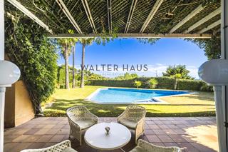 Casa  Avinguda platges de s'agaró. Casa elegante con vistas al mediterráneo en la gavina, s'agaró