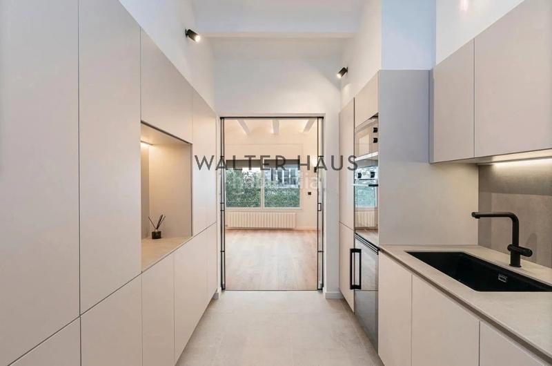 Foto 58fa13b9-a343-4eb0-9f2b-35bba636aeed. Piso exclusivo piso reformado de cerca de francesc macià, en Barcelona