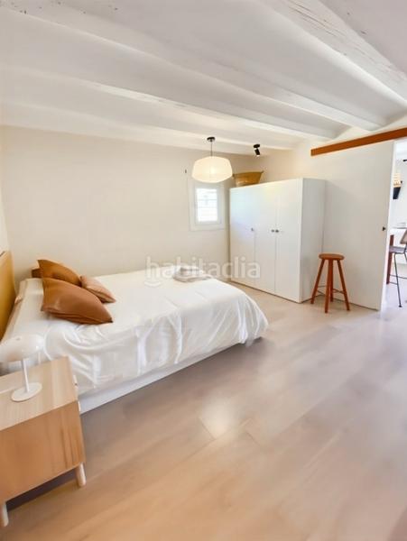 Foto dd482834-cf42-40e9-83da-d98068a80680. Lloguer àtic a carrer del general castaños 8 a St. Pere - Sta. Caterina - El Born Barcelona