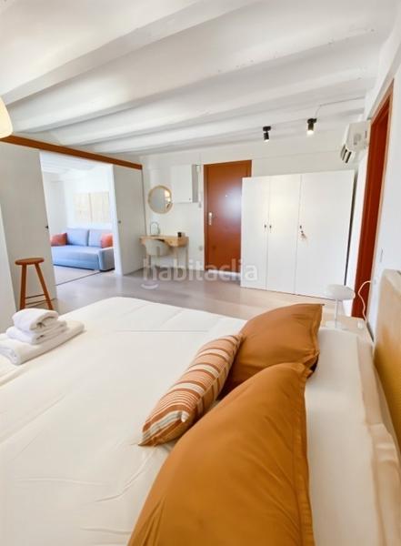 Foto 4d1d2630-c02c-4452-a567-648556a54d3f. Location attique dans carrer del general castaños 8 dans Barcelona