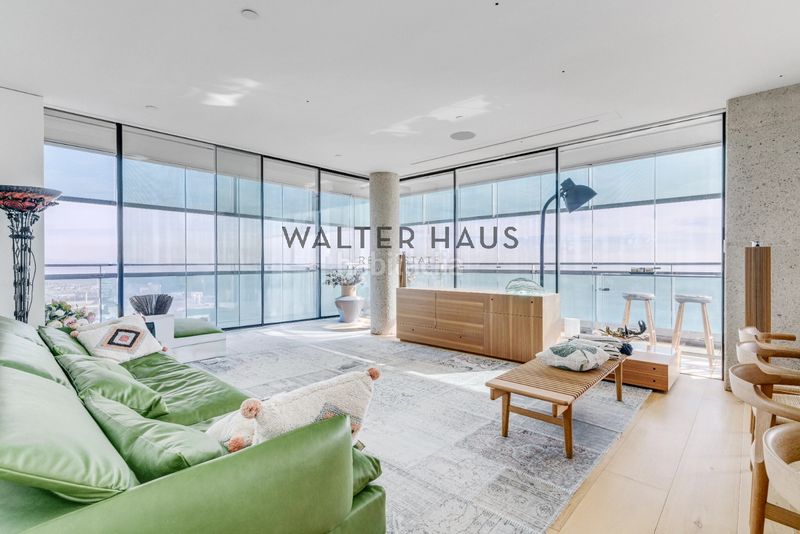 Piso de lujo en venta en primera línea de mar en diagonal mar, en Barcelona