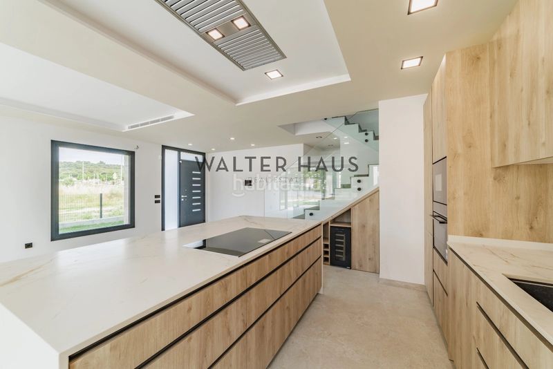 Foto 675fc55a-fd82-4aab-921e-d379906af05f. Casa adossada amb aparcament piscina a Lloret Blau - La Creu de Lloret Lloret de Mar