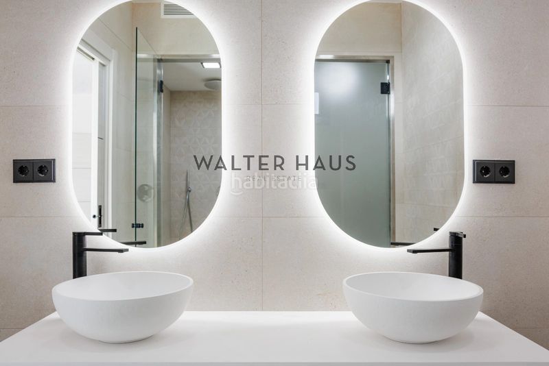 Foto 9f7f361e-6fa5-4f34-b393-b737023b9e6c. Casa adossada amb aparcament piscina a Lloret Blau - La Creu de Lloret Lloret de Mar