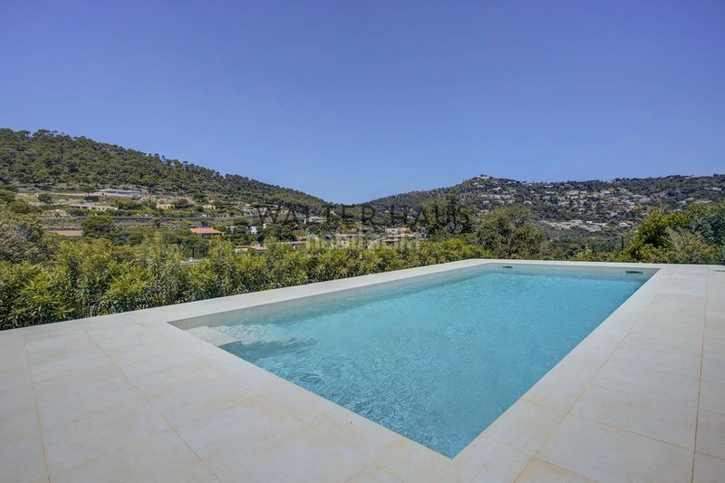 Foto 69b727c1-4215-4972-ab03-76163708bef2. Casa amb aparcament piscina a Fornells-Aiguablava Begur