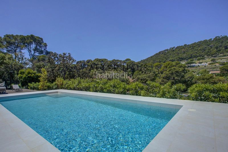 Foto 6e3dd6eb-2c02-416d-a6b6-1bce4b71390a. Casa amb aparcament piscina a Fornells-Aiguablava Begur