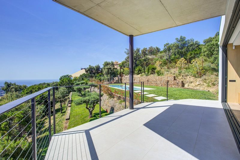 Foto 125ef6f4-935a-4630-8689-7fe2f6e742f2. Casa amb aparcament piscina a Urbanitzacions Platja d´Aro