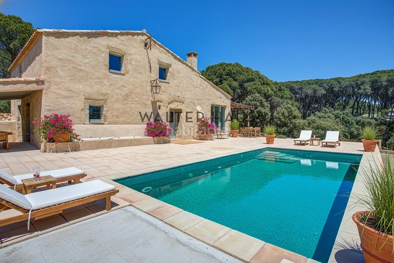 Foto 0d4a48a3-7515-4328-9139-ea5fb359e51b. Masia amb aparcament piscina a Urbanitzacions Platja d´Aro