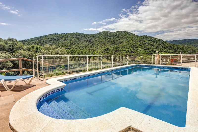 Foto 6c09f584-429d-4807-82ff-7273aeeca467. Xalet amb aparcament piscina a Cabanyes-Mas Ambrós-Mas Pallí Calonge