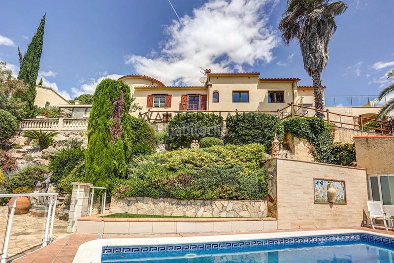 Foto e50b698d-7085-4d2f-8462-d5198f928db2. Xalet amb aparcament piscina a Cabanyes-Mas Ambrós-Mas Pallí Calonge