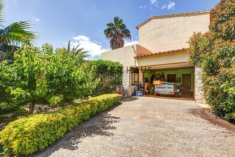 Foto f7298a70-a116-429b-8a68-3345c4a55c15. Xalet amb aparcament piscina a Cabanyes-Mas Ambrós-Mas Pallí Calonge