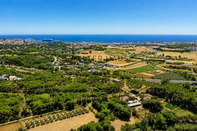 Foto dab819c0-a4f2-4201-b87b-0342d757c4e0. Masia amb xemeneia aparcament piscina a Puig Ses Forques - Torre Colomina Sant Antoni de Calonge