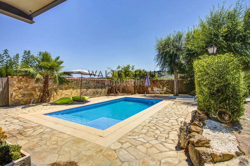 Foto f07302c2-e609-4018-987d-672d6d8a63dd. Xalet amb aparcament piscina a Cabanyes-Mas Ambrós-Mas Pallí Calonge