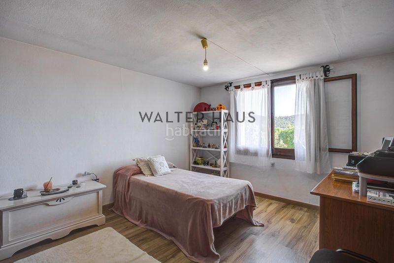 Foto 60c916fa-d90f-444c-ae50-b9a05190d2fc. Casa amb xemeneia a Vall-llobrega