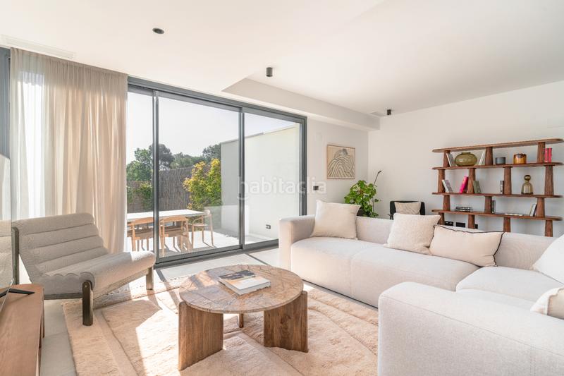 Foto 94ad5158-e51d-46ec-a7e8-146e1ab78761. Promoción Villas Bellaterra en Bellaterra. Edificio viviendas de obra nueva