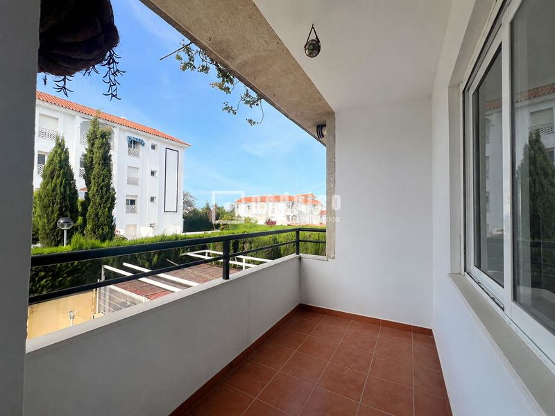 Foto d921c25d-ca95-43d3-ad51-992224141145. Piso en El Pinillo Torremolinos