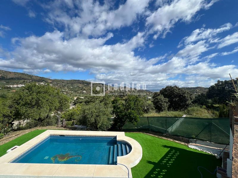 Foto 18ca11c1-8830-40bb-9f86-93c516e099e0. Casa amb calefacció piscina a Monda