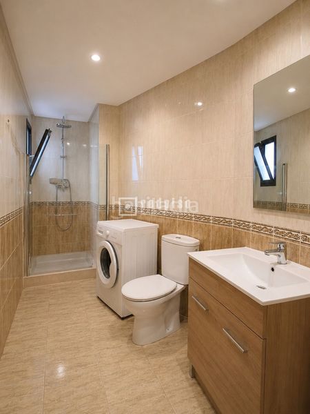 Foto 0a99c605-fc42-4565-a411-b802a03b11e0. Appartamento con parcheggio in Calvario Torremolinos
