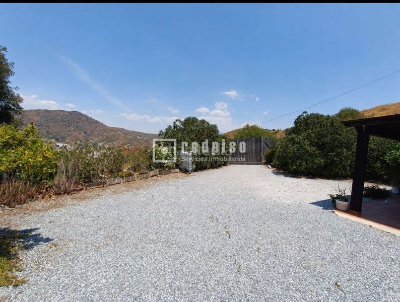 Foto cff44f00-5d86-4f84-9d29-eb3f35f13067. Casa amb calefacció a Borge (El)