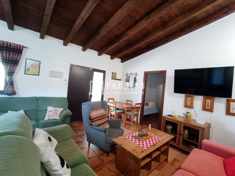 Foto de3a8353-01bd-4e48-ab44-f9d3f4d27b17. Casa amb calefacció a Borge (El)