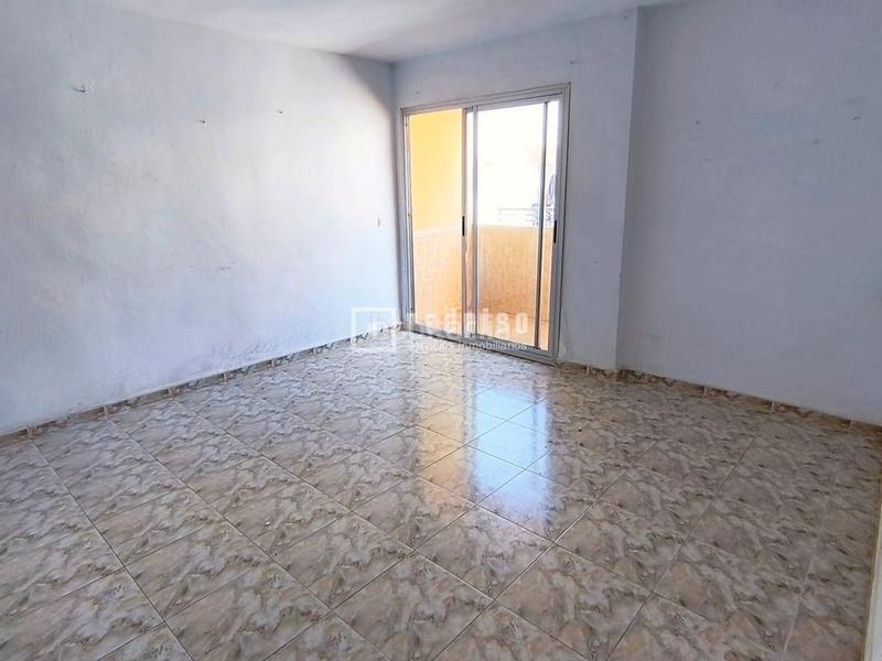 Foto cb1fee13-e7c8-4057-bb31-d6a042986e1f. Pis a Arroyo de la Miel Benalmádena