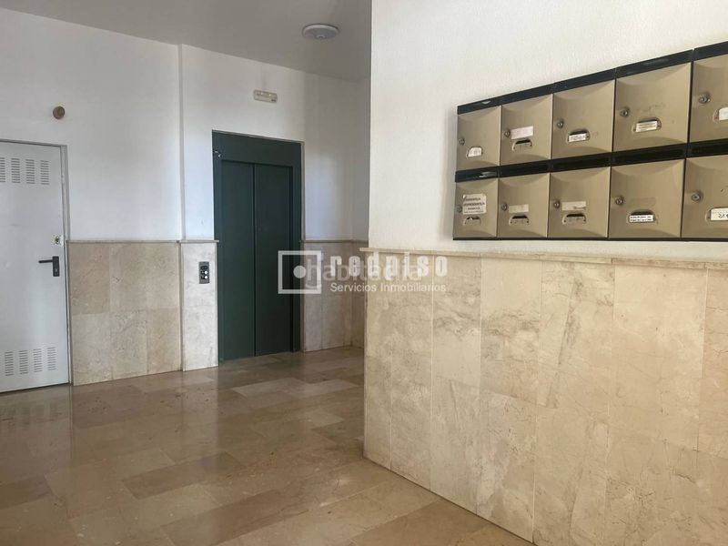 Foto 19a83ea4-7928-442d-b3a4-5d0a4b50d929. Dúplex en Calvario Torremolinos