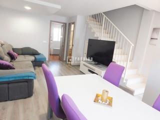 Dúplex a El Pinillo. Oportunidad duplex en excelente estado con plaza de garaje en zo