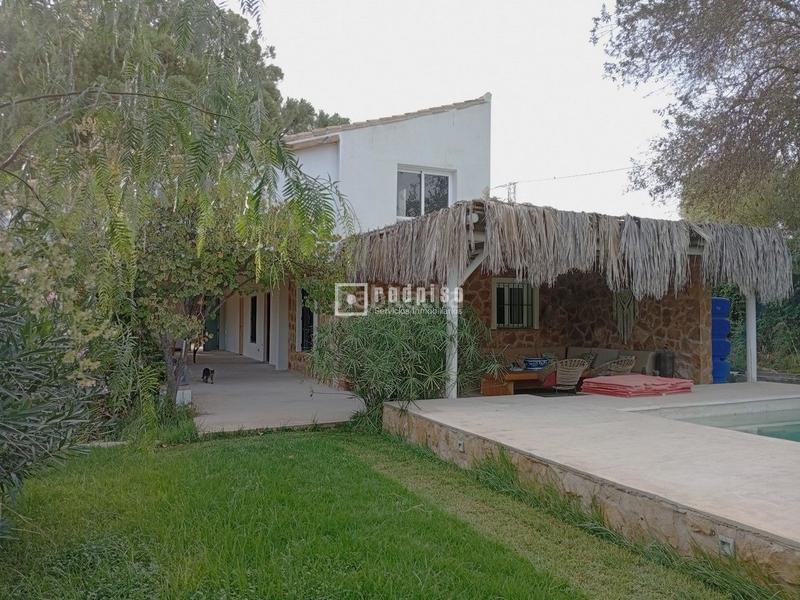 Foto 1fbb08d1-48f0-4a06-9405-2c7a6a04aa19. Casa con riscaldamento parcheggio piscina in Cártama